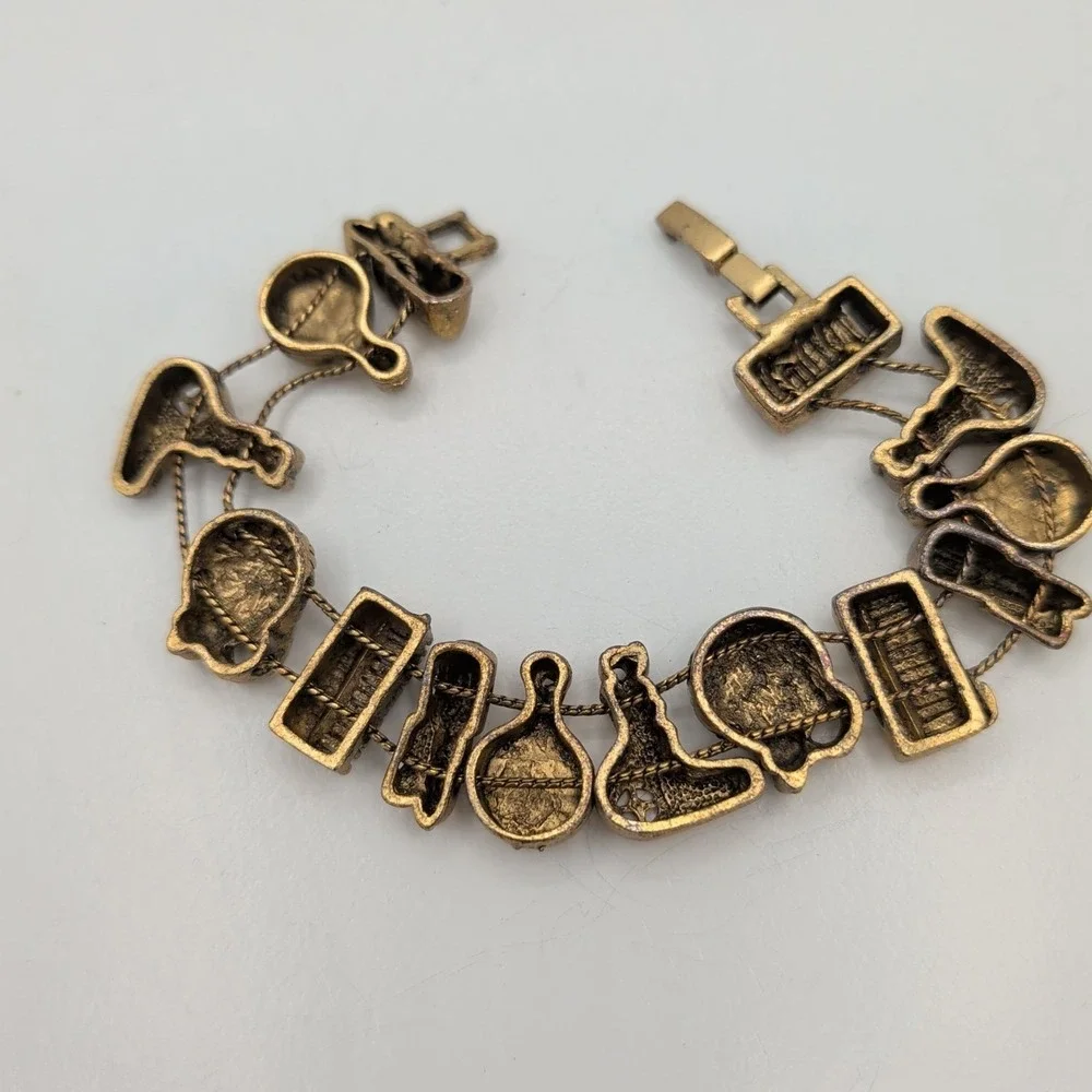 Vintage Gold Tone Hairdresser Salon Stylist Charm Bracelet Comb Mirror Dryer‎